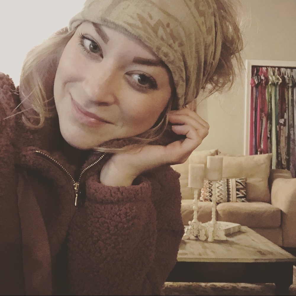 Meet your Posher, Stephanie